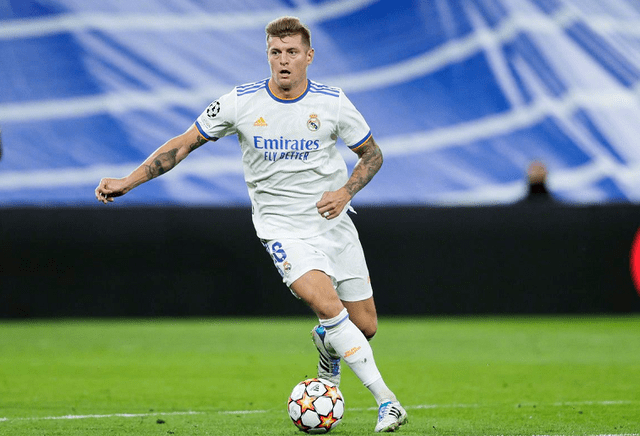 Scout在皇家马德里比赛中惊险取胜，精彩发挥引发热议！的简单介绍